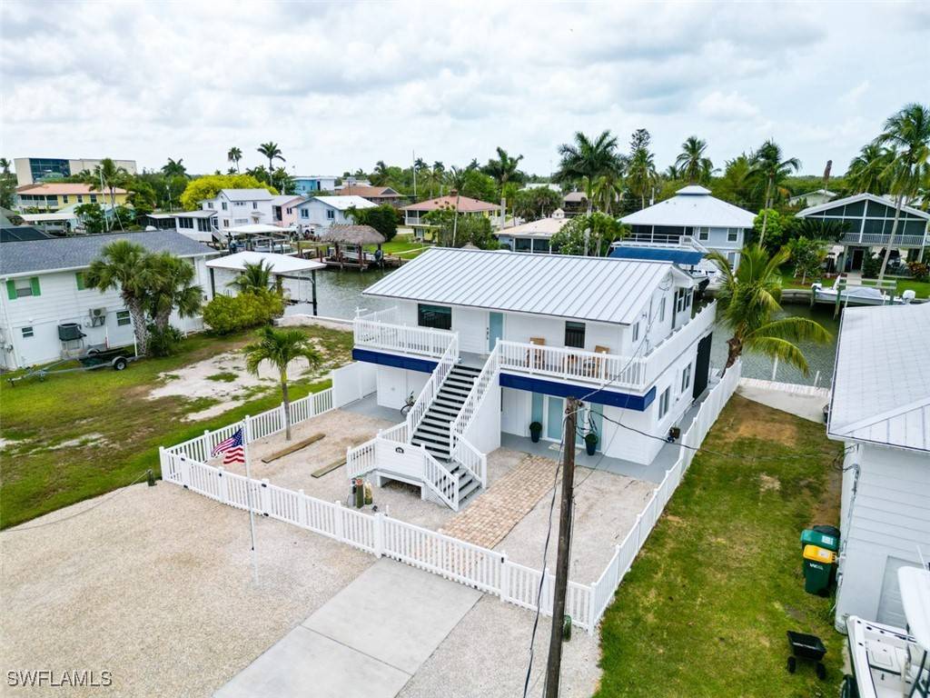 Goodland, FL 34140,576 Coconut AVE