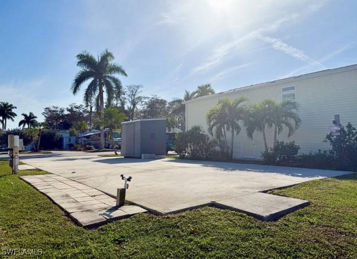 Naples, FL 34114,447 Cheetah DR
