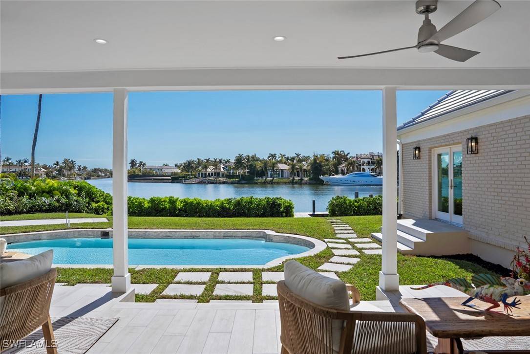 Naples, FL 34102,440 Kings Town DR