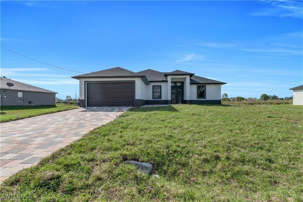 Lehigh Acres, FL 33974,1057 Brenton AVE