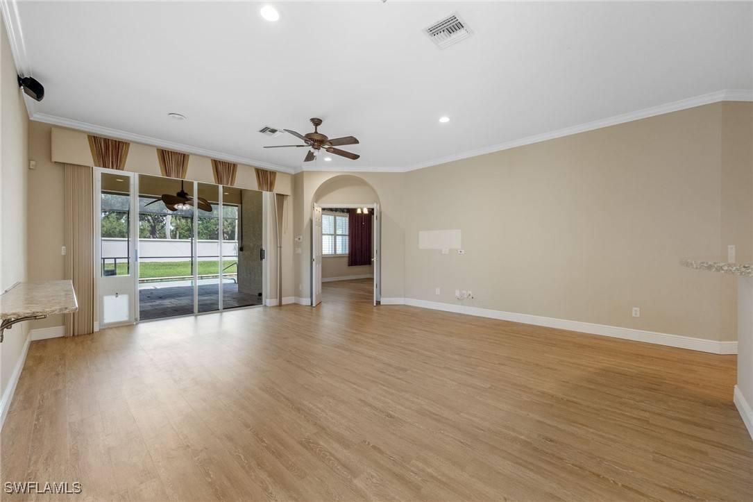 Fort Myers, FL 33907,13644 Gulfbreeze ST