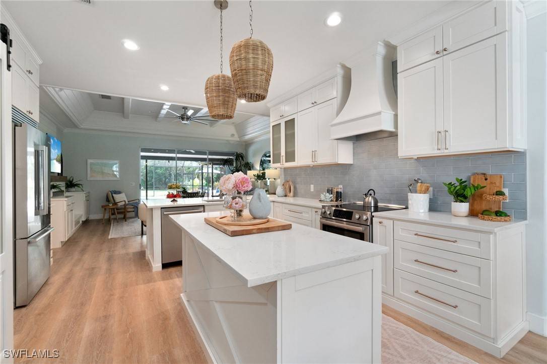 Naples, FL 34119,5141 Hickory Wood DR