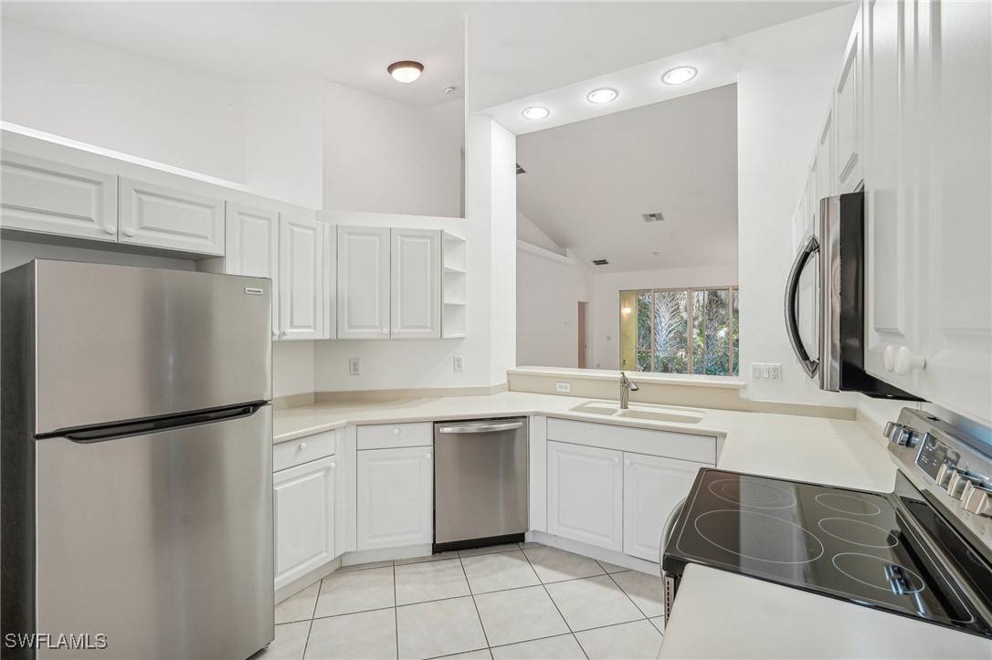 Naples, FL 34104,8196 Sanctuary DR #1