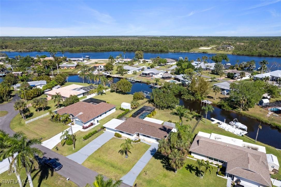 Fort Myers, FL 33905,13880 Lazy LN