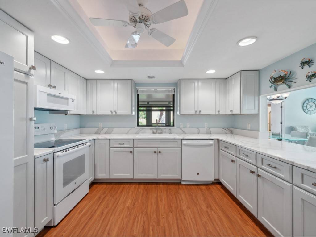 Fort Myers, FL 33907,5348 Governors DR