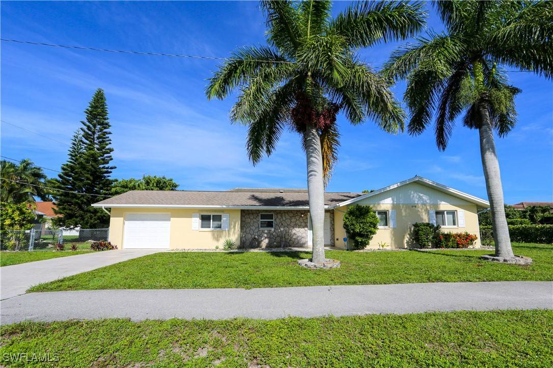 Naples, FL 34108,698 107th AVE N