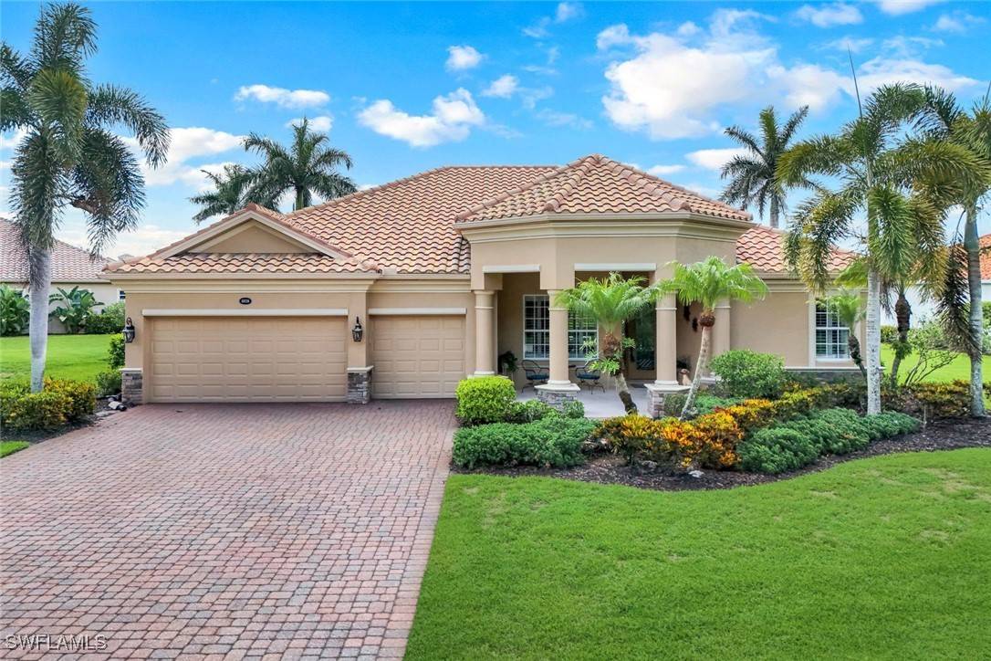 Naples, FL 34120,10026 Lions Bay CT