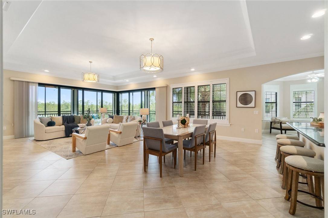 Naples, FL 34109,2768 Tiburon BLVD E #202