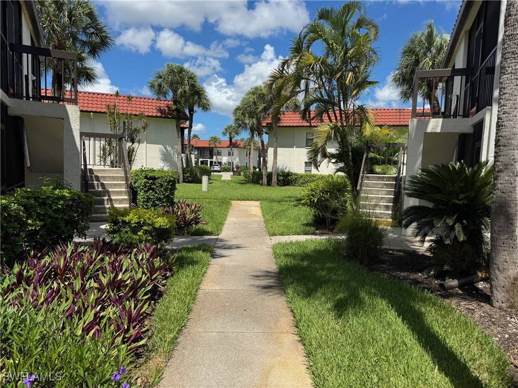 Naples, FL 34116,4315 27th CT SW #203