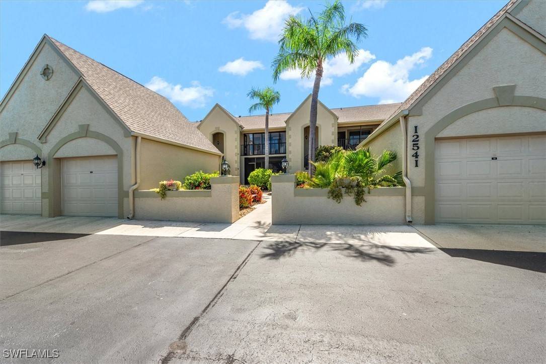Fort Myers, FL 33908,12541 Kelly Sands WAY #19