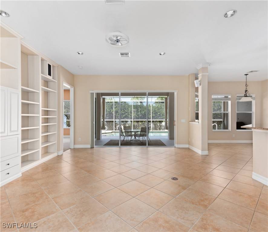 North Fort Myers, FL 33917,17091 Laurelin CT