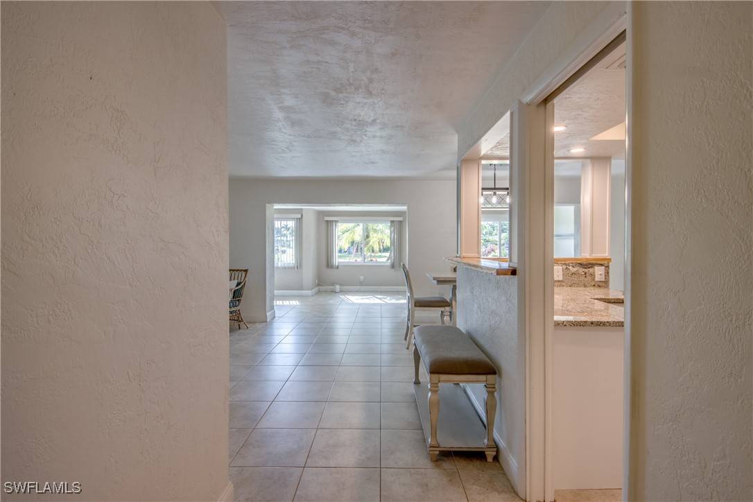 Fort Myers, FL 33919,5549 Westwind LN