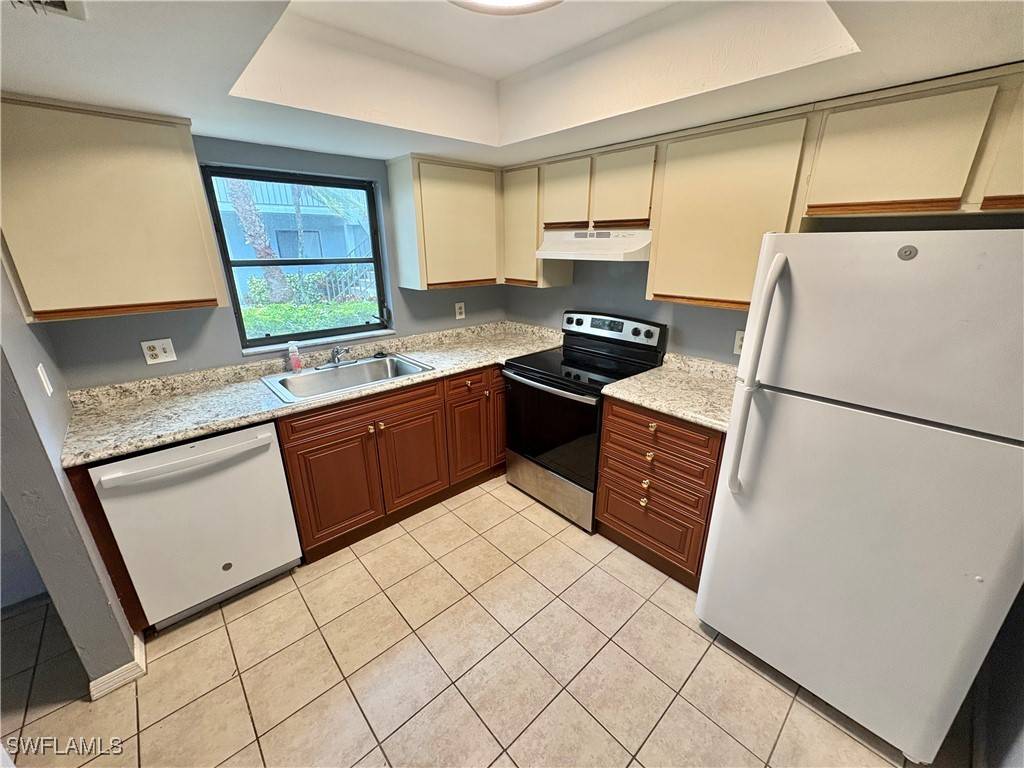 Bonita Springs, FL 34135,28121 Pine Haven WAY #106