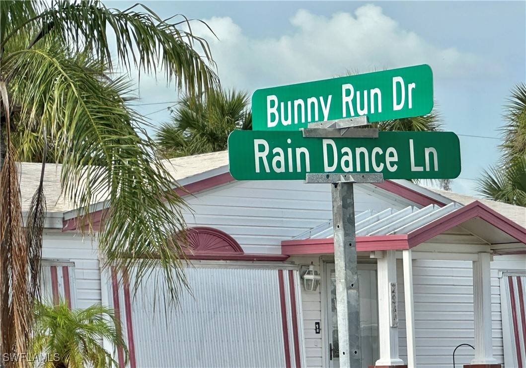 North Fort Myers, FL 33917,3165 Bunny Run DR
