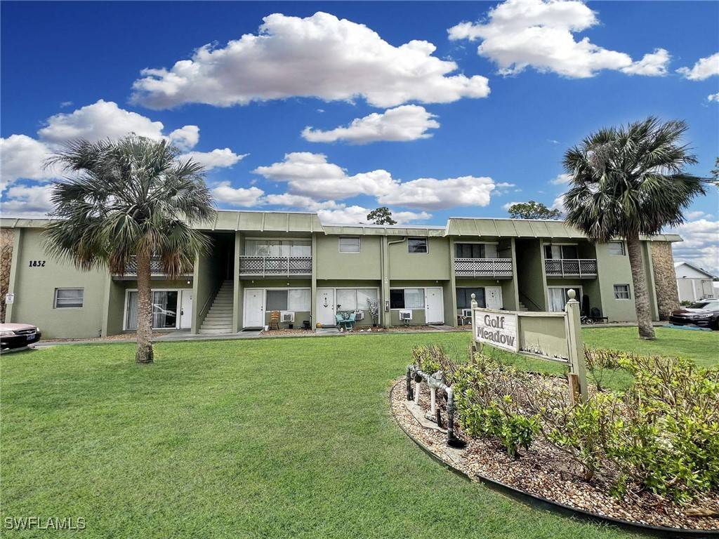 Fort Myers, FL 33901,1852-B Golfview AVE #25
