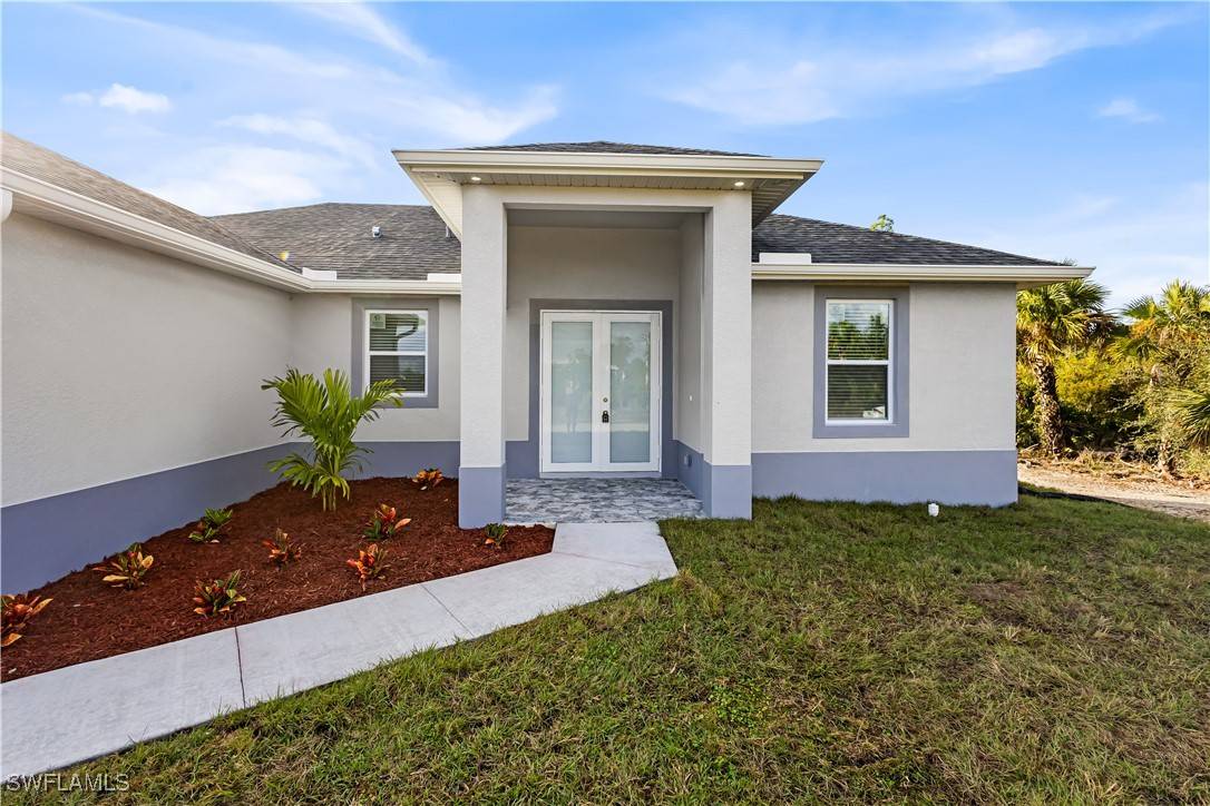 Lehigh Acres, FL 33974,210 Aurora AVE S