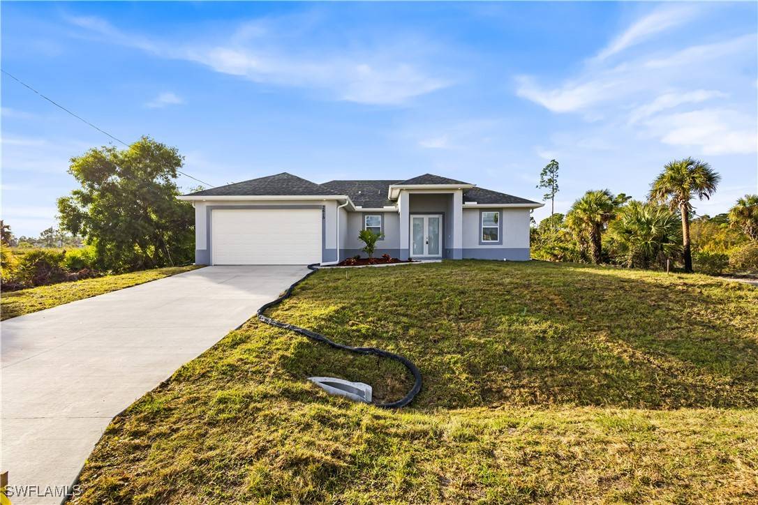 Lehigh Acres, FL 33974,210 Aurora AVE S