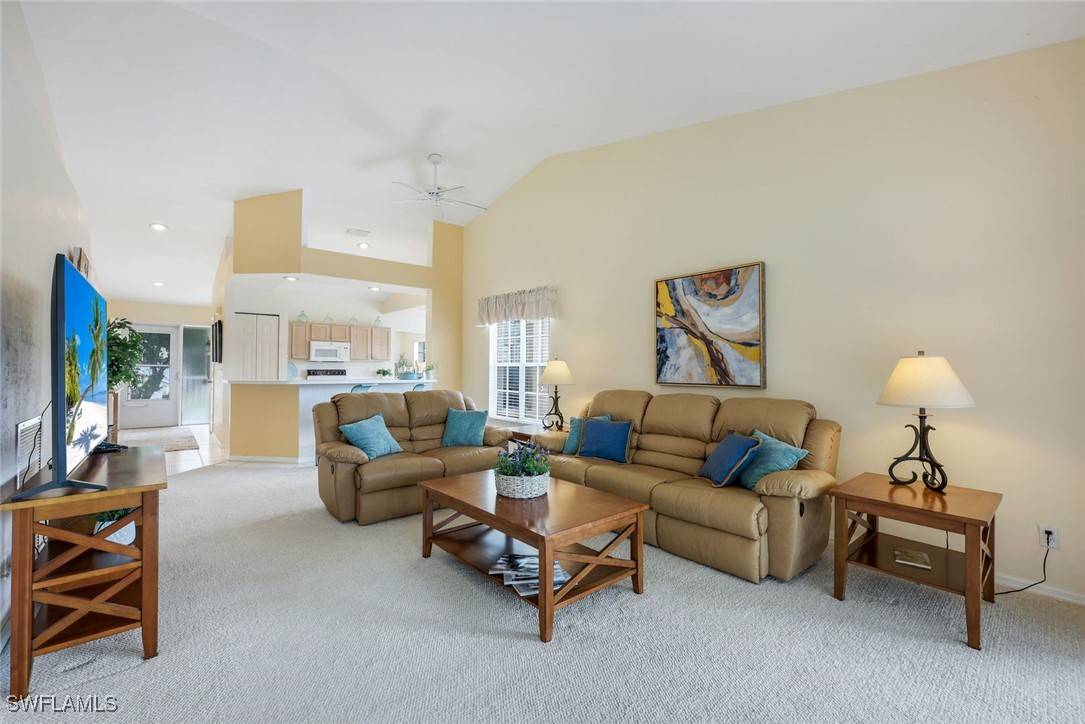 Naples, FL 34110,736 Wiggins Lake DR #201