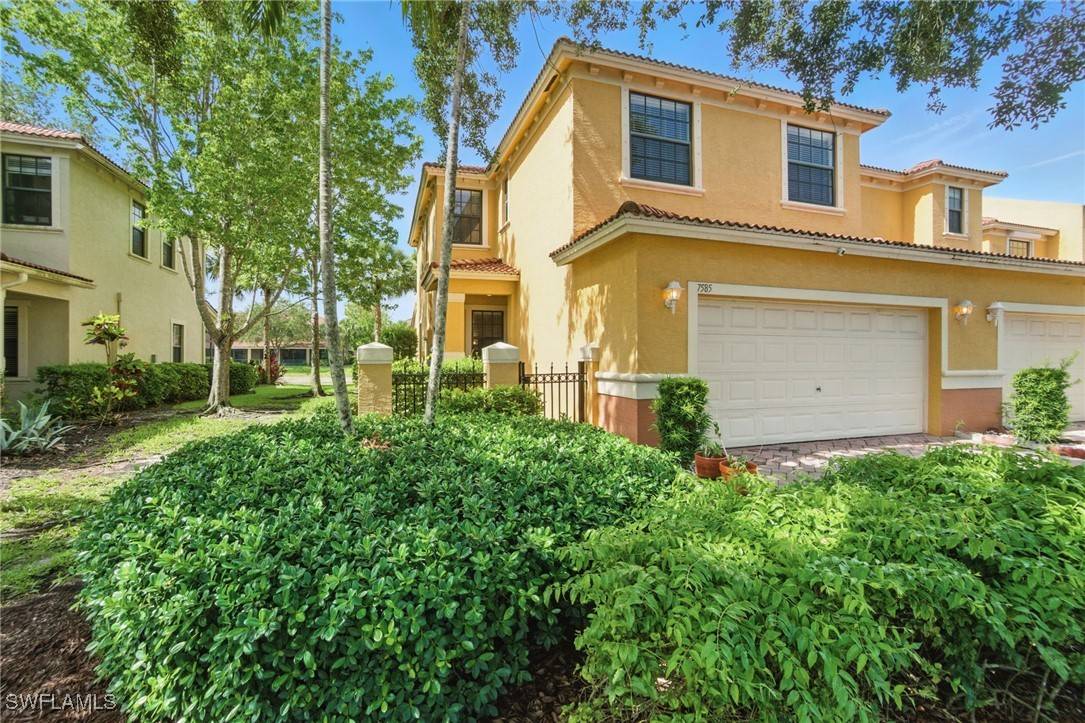 Naples, FL 34120,7585 Bristol CIR
