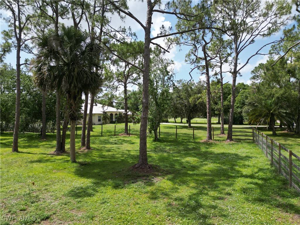 Fort Myers, FL 33905,5741 Neal RD