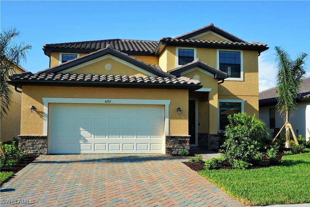 Naples, FL 34119,4232 Raffia Palm CIR