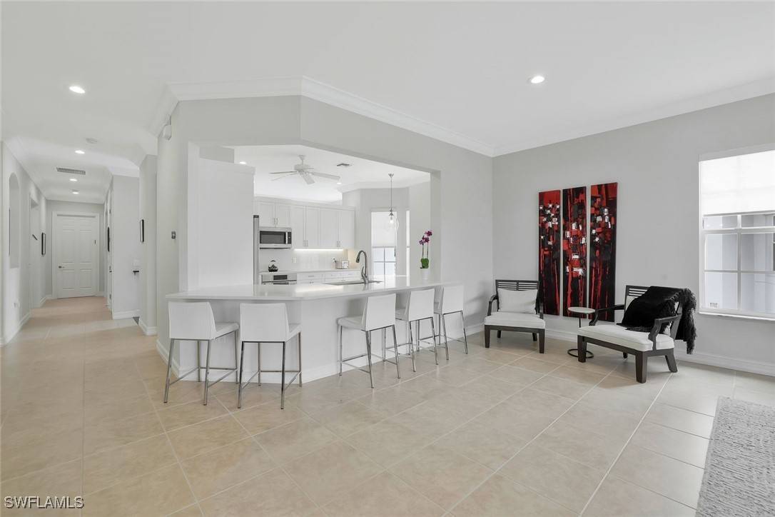 Naples, FL 34105,5030 Blauvelt WAY #201