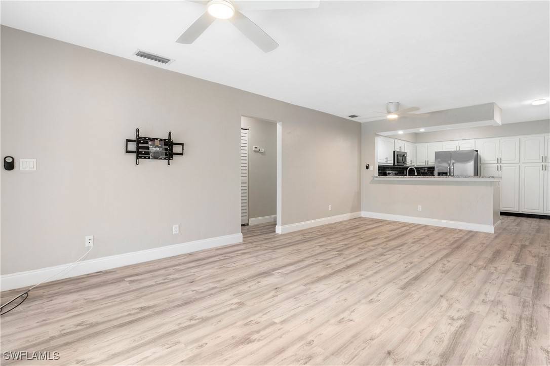 Naples, FL 34104,228 Fox Glen DR #3310