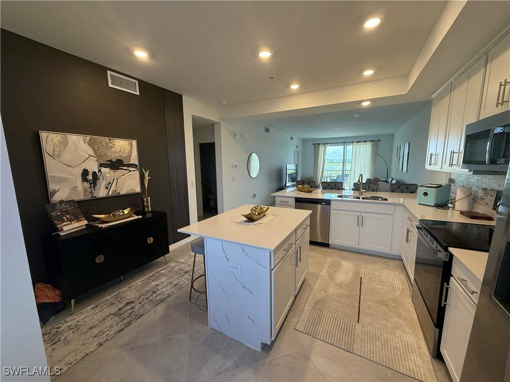 Punta Gorda, FL 33982,15285 Green Acres AVE #425