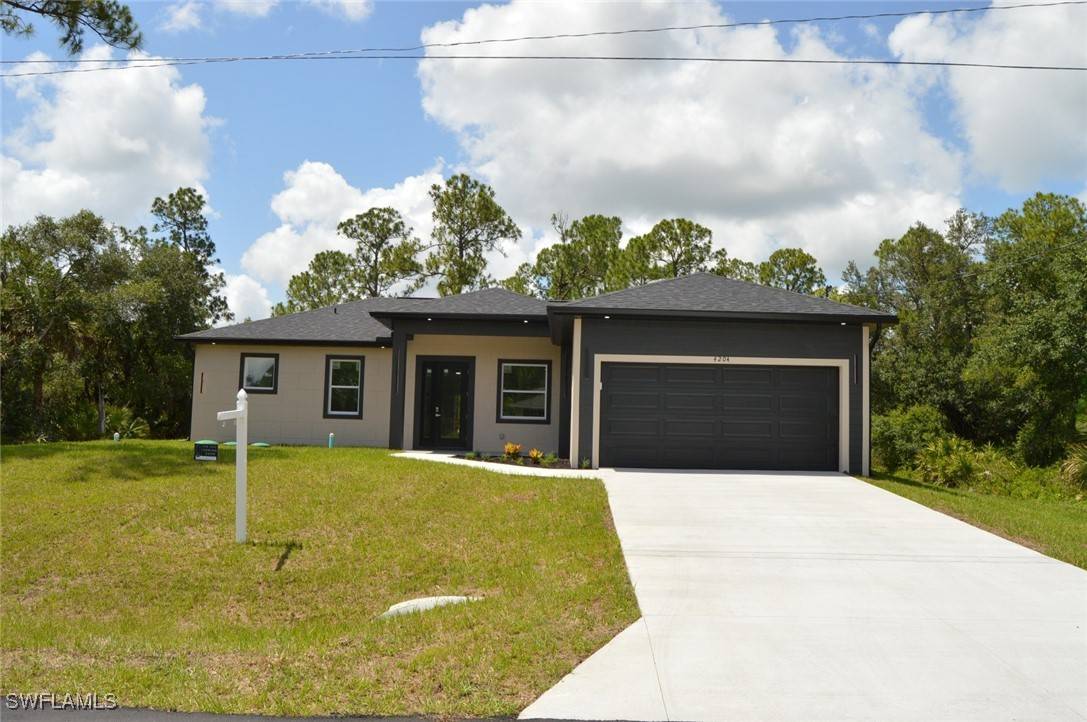 Alva, FL 33920,4204 E 24th ST
