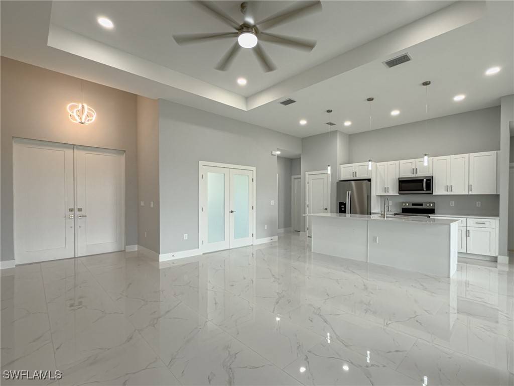 Lehigh Acres, FL 33974,417 Paddock ST