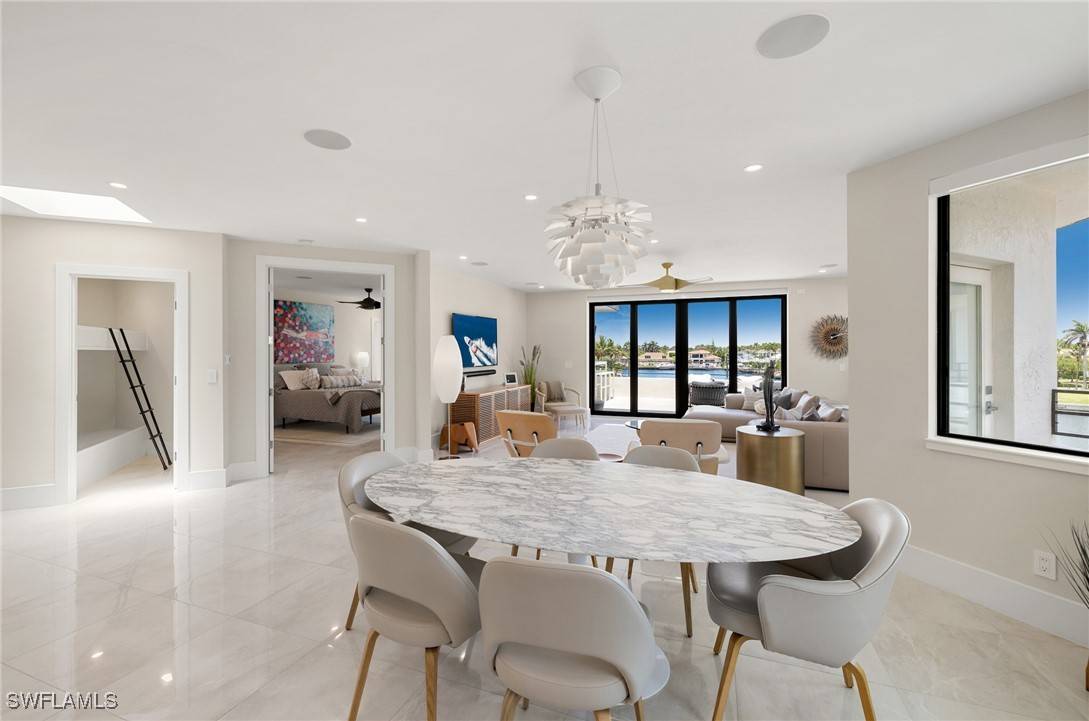 Naples, FL 34103,4400 Gulf Shore BLVD N #5-506