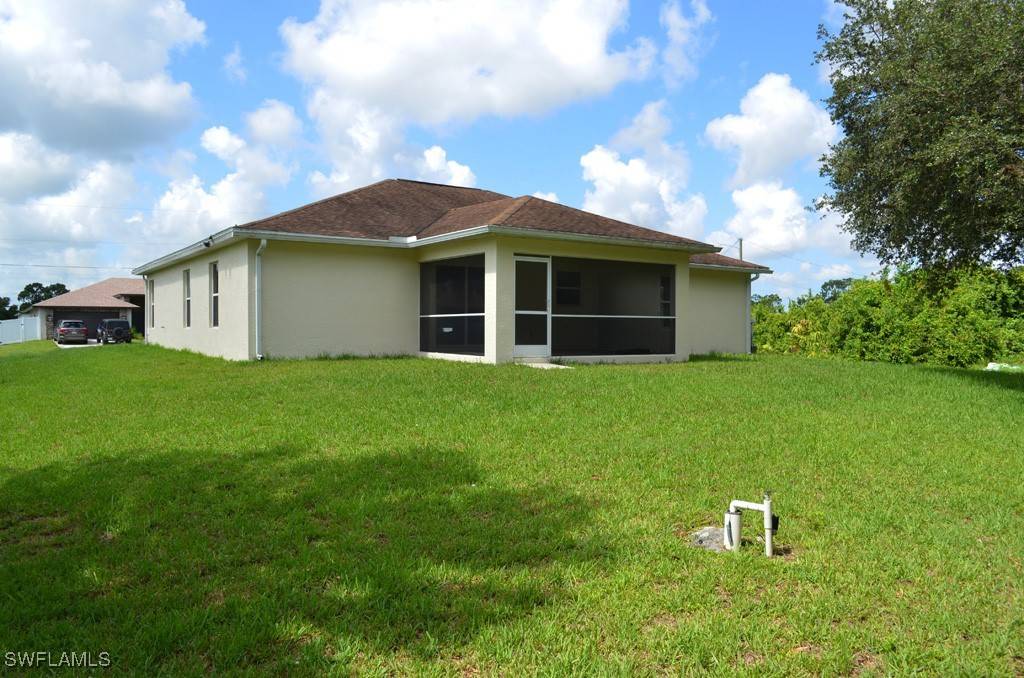 Lehigh Acres, FL 33976,3808 27th ST SW