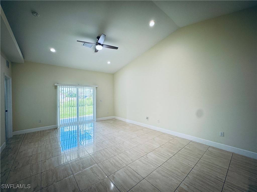 Lehigh Acres, FL 33973,2433 Vernon AVE S