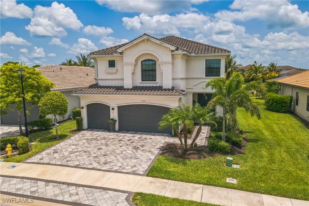 Naples, FL 34119,4692 Kensington CIR