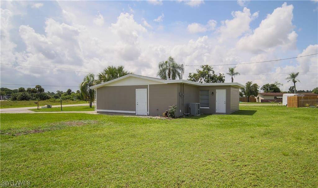Lehigh Acres, FL 33936,1202 Archdale ST