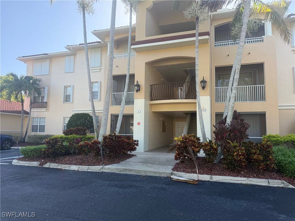 Cape Coral, FL 33914,1520 SW 50th ST #101