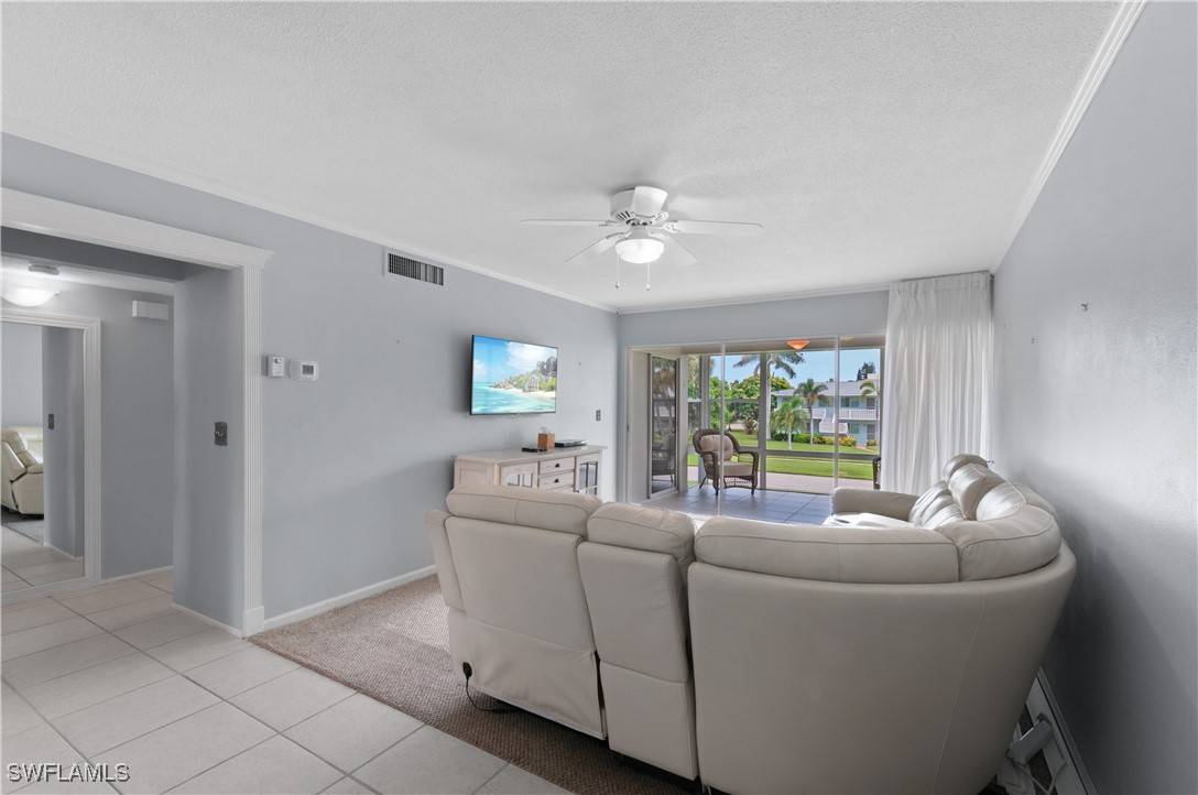 Naples, FL 34102,418 12th AVE S #C418
