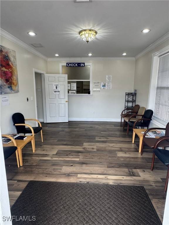 Naples, FL 34102,1044 Goodlette-Frank RD N #A12