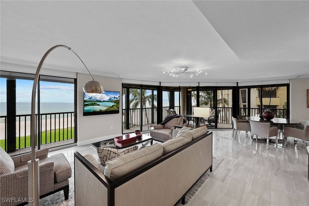 Naples, FL 34108,9653 Gulf Shore DR #203