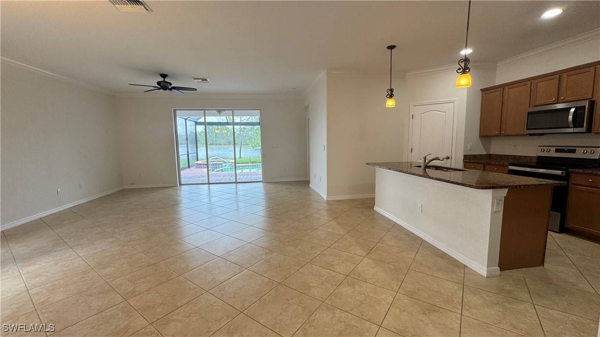 Estero, FL 33928,21197 Bella Terra BLVD