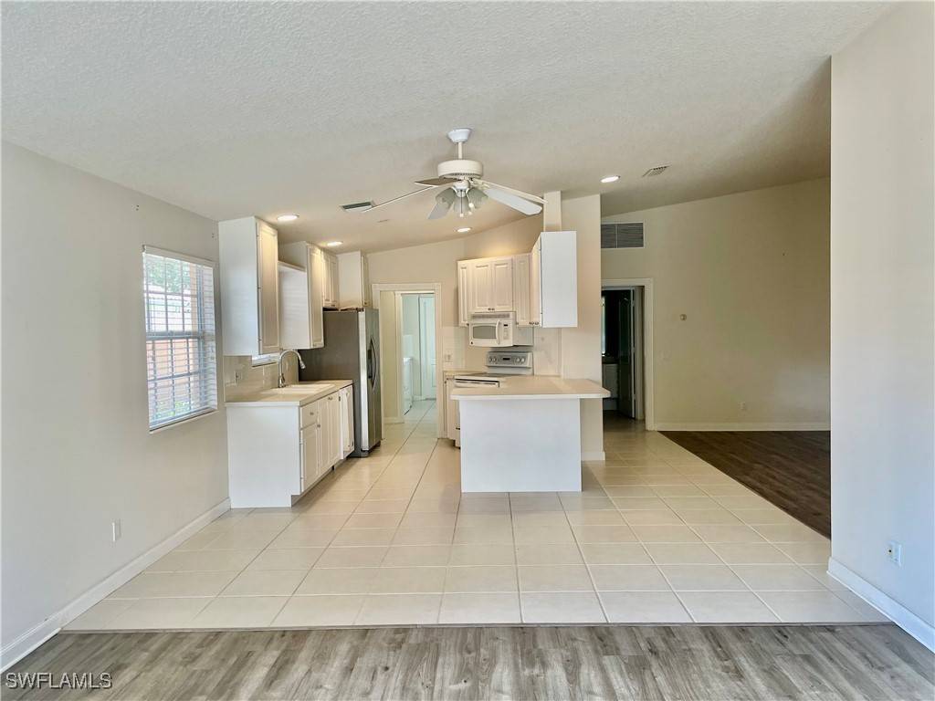Naples, FL 34119,4824 Lasqueti WAY