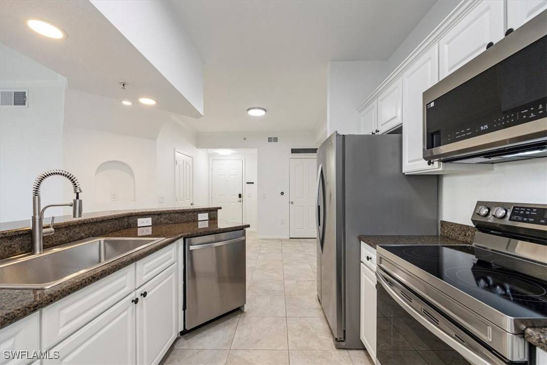 Naples, FL 34105,12980 Positano CIR #306