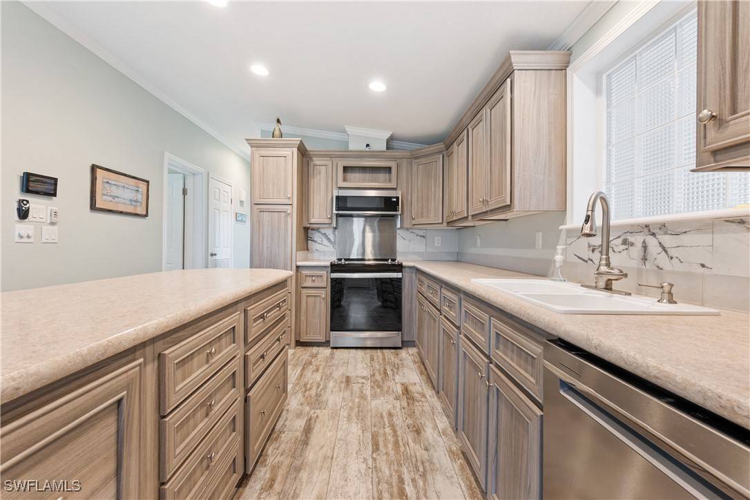Naples, FL 34114,113 Willow LN #21