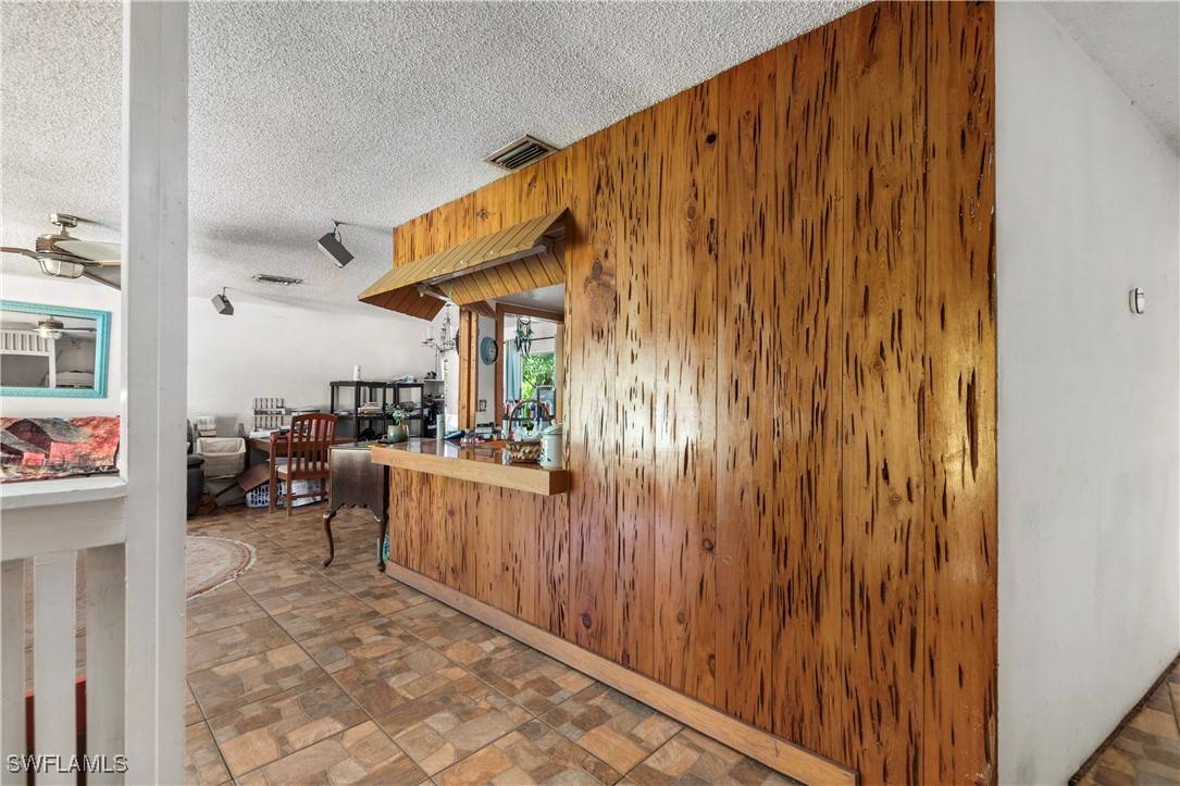 North Fort Myers, FL 33917,17041 Tarpon WAY