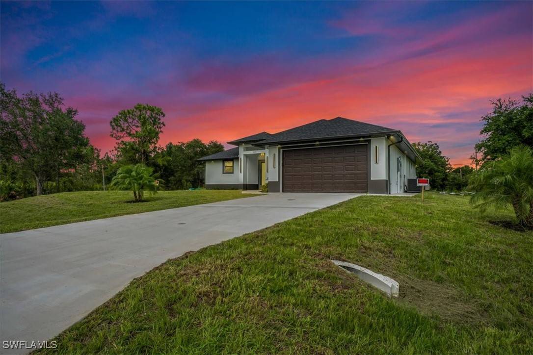 Lehigh Acres, FL 33972,1220 Edward AVE