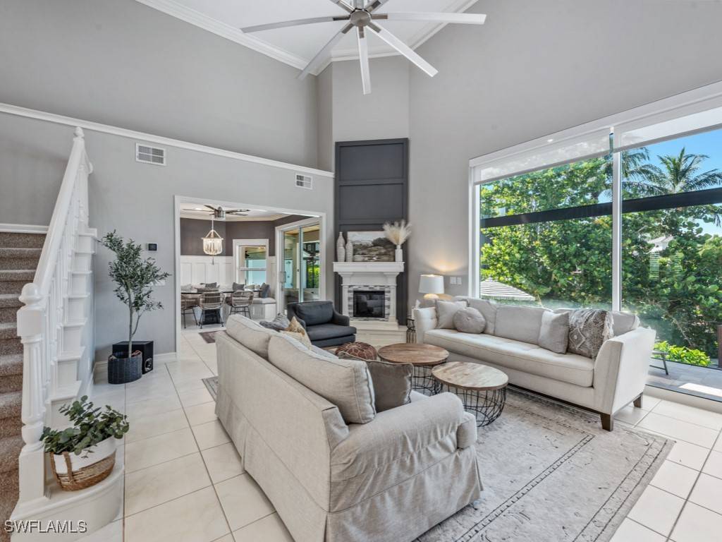 Marco Island, FL 34145,190 Geranium CT