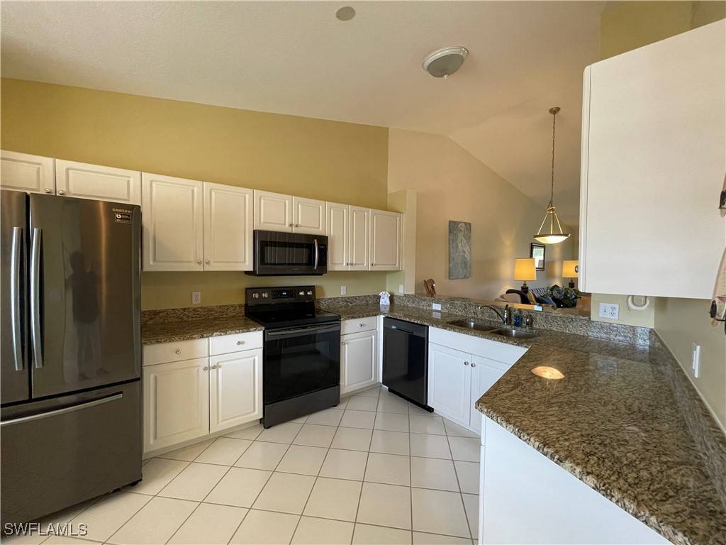 Naples, FL 34113,9009 Michael CIR #1-110