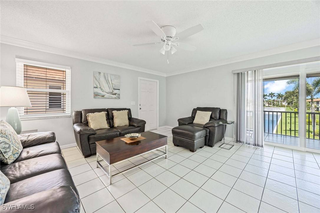 Naples, FL 34102,1155 Sandpiper ST #G6