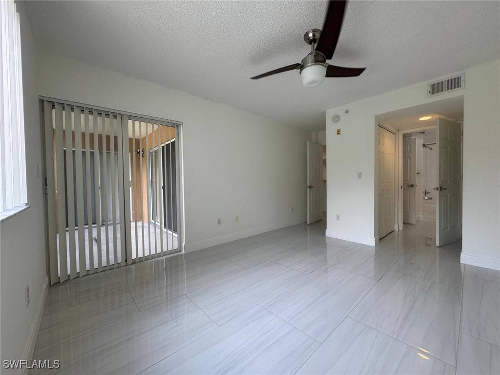 Naples, FL 34112,1830 Florida Club CIR #4109