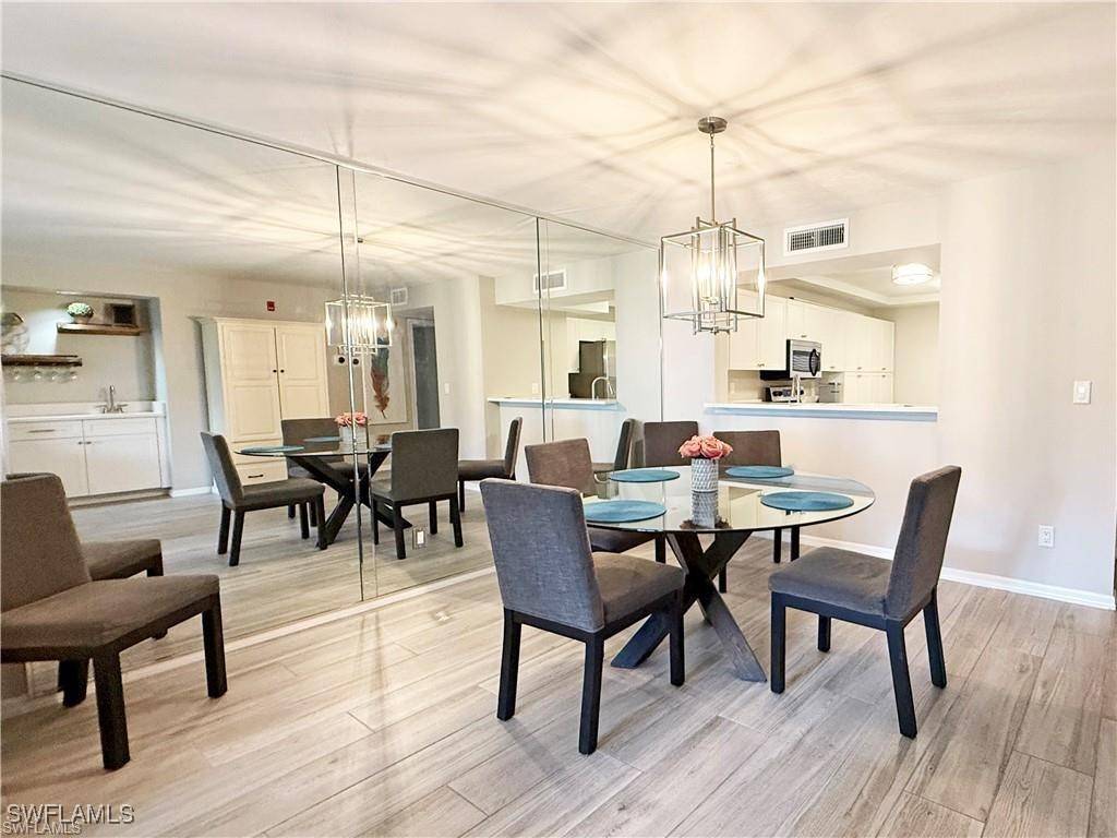 Naples, FL 34108,218 Sugar Pine LN #218